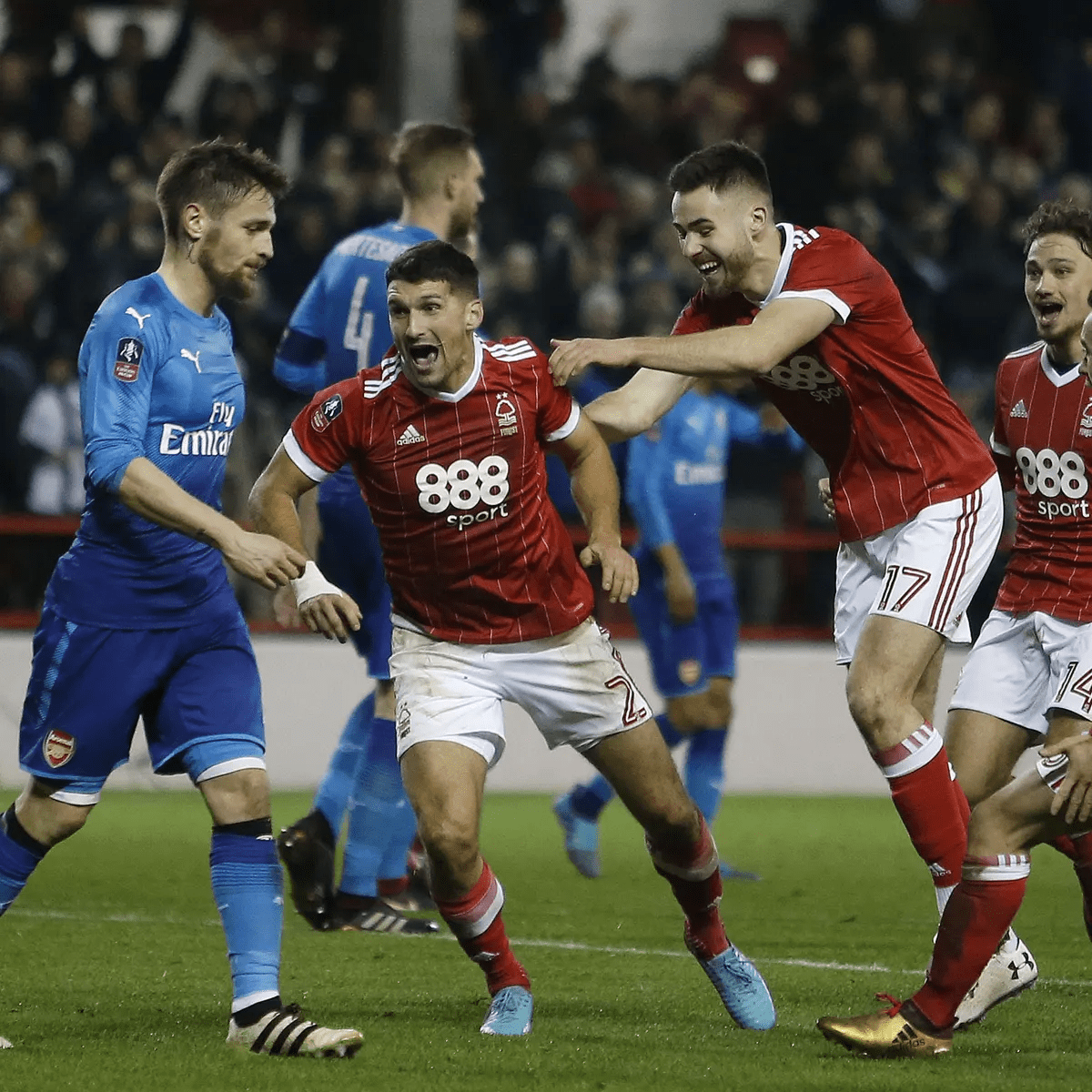 艾迪森的情 艾迪森的情