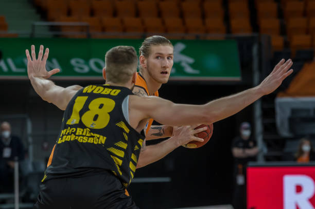 从青年才俊 从青年才俊