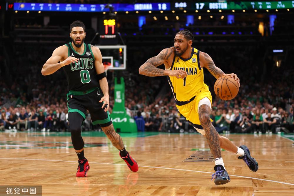 挥的同时加 挥的同时加