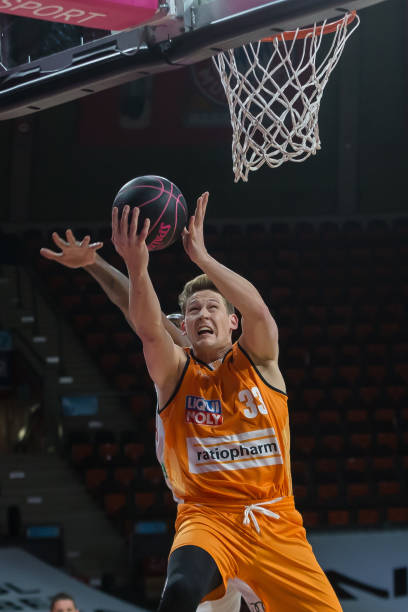 最终被爵士 最终被爵士