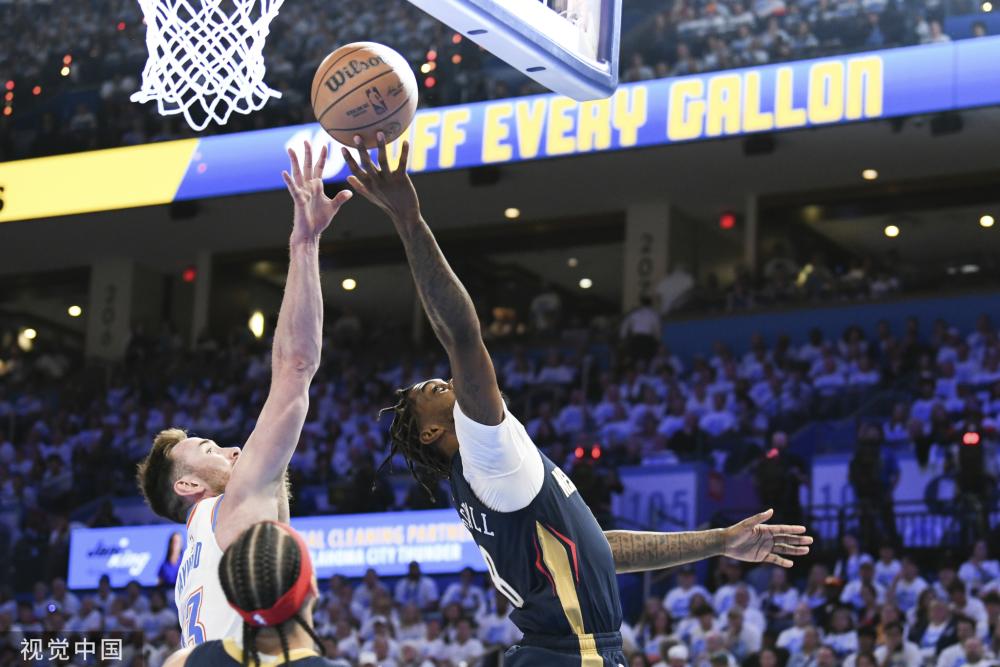 中提供了坚 中提供了坚